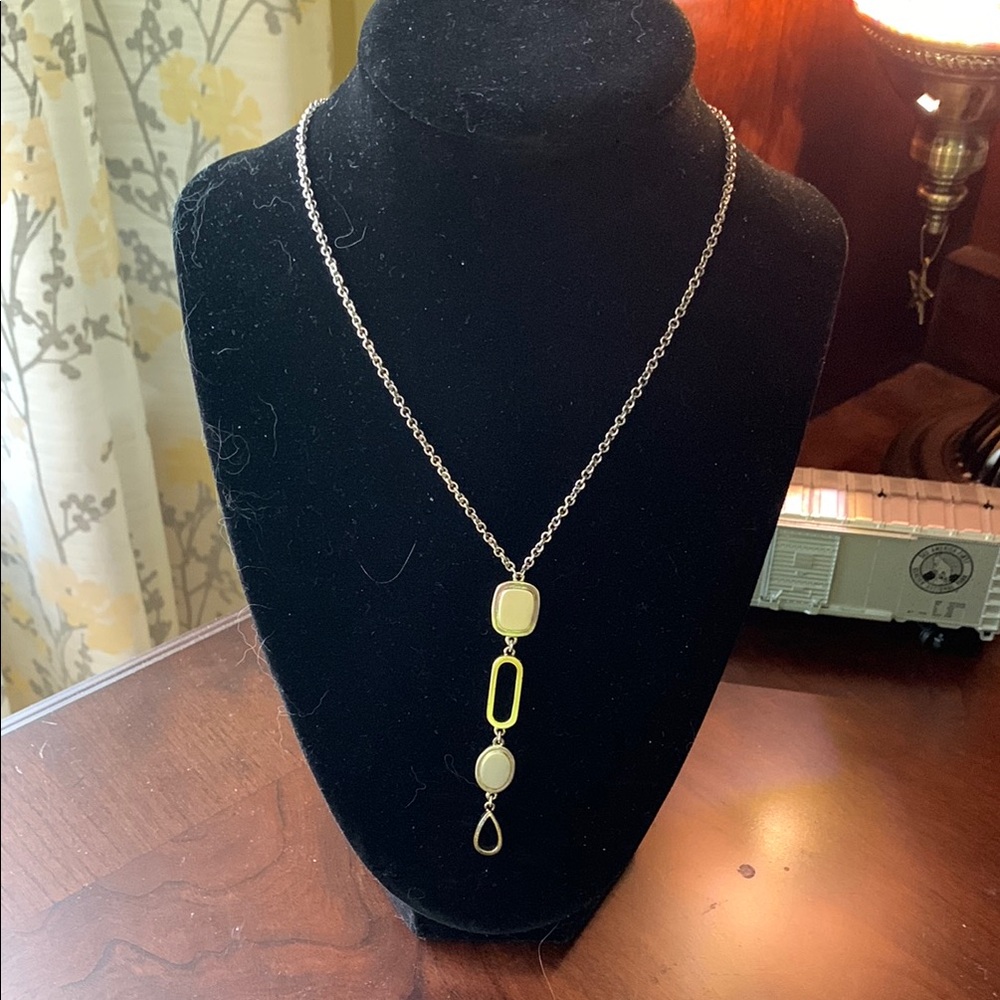 Silver and Cream Costume Pendant Necklace